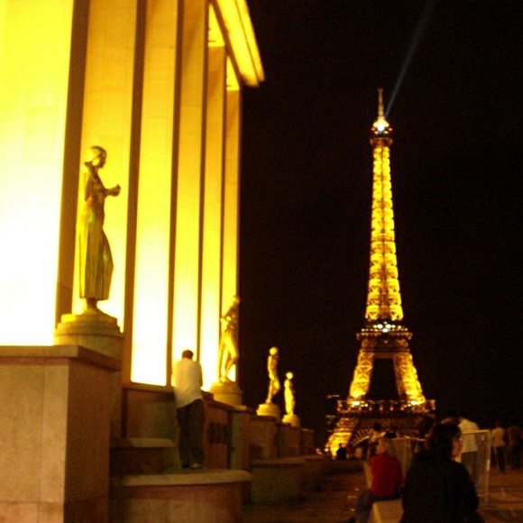 Meet your Posher, Rachel - Picture 2 of 2